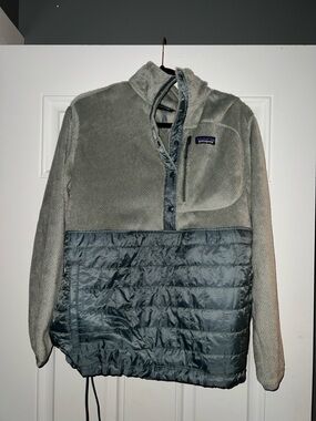 Patagonia Two-Tone Gray Fleece Pullover Jacket